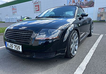 Audi TT Roadster 1.8T 132 kW -