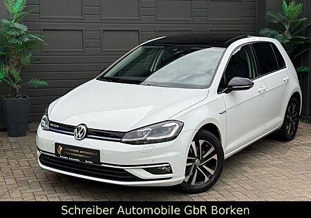 VW Golf Volkswagen VII Lim. IQ.DRIVE KEYLESS ACC LED PANO 1.HD