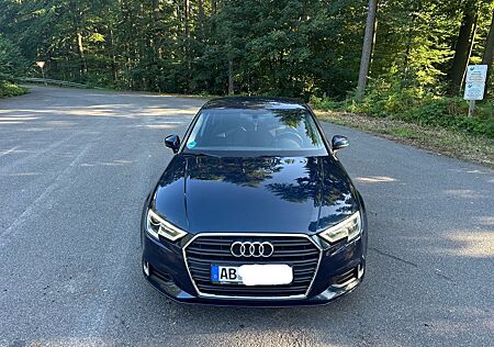 Audi A3 30 TDI S tronic -