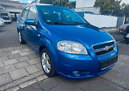 Chevrolet Aveo Lim. LT*Klimaauto*Isofix*Allwetterreifen