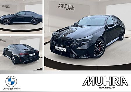 BMW M5 Limousine 20"/21" Pano AHK Driver´s Pack B&W