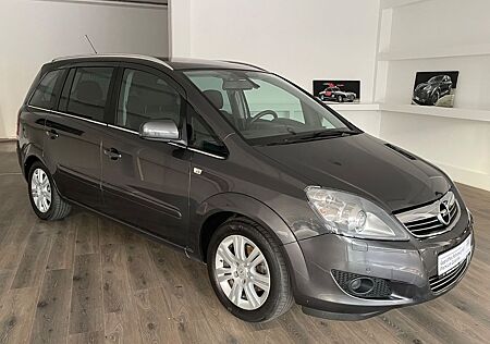 Opel Zafira B Family Plus