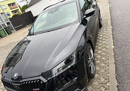 Skoda Octavia 2.0 TSI DSG RS Combi RS