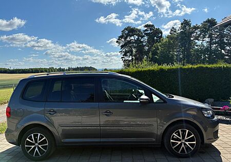 VW Touran Volkswagen 2.0 TDI 103kW DSG - 7 Sitzer, AHK