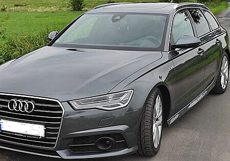 Audi A6 Avant 3.0 TDI quattro S-Line 2.Hd PAN AHK ACC