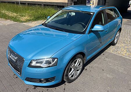 Audi A3 1.8 TFSI Ambition Sportback *1.Hand*