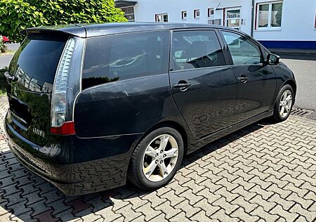 Mitsubishi Grandis 2.0 TÜV Klima 7-Sitzer
