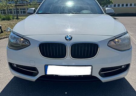 BMW 118d Sport Line Sport Line