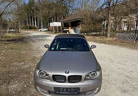 BMW 120i Cabrio sehr gepflegt Klima