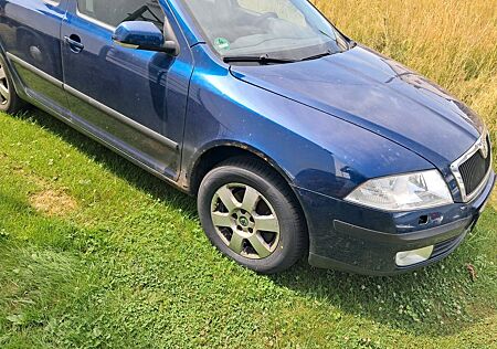 Skoda Octavia Combi 2.0 TDI DPF DSG Laurin & Kleme...