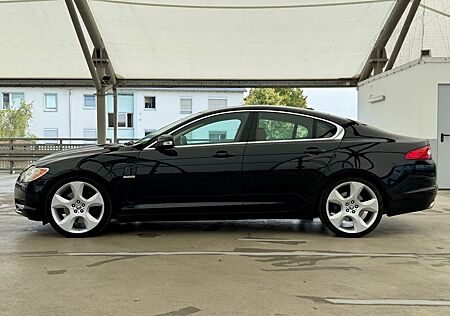 Jaguar XF 4.2 L Supercharged V8 Keyless Sitzbelüftung