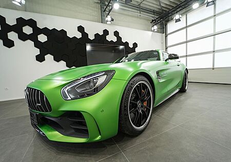 Mercedes-Benz AMG GT R