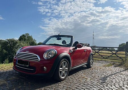 Mini Cooper Cabrio Automatik LEDER WENIG KM