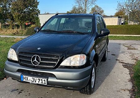 Mercedes-Benz ML 320 Mercedes Ml320