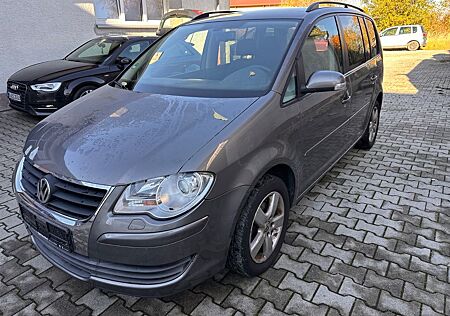 VW Touran Volkswagen 2.0 TDI -6 Gang Getriebe-7 Sitze