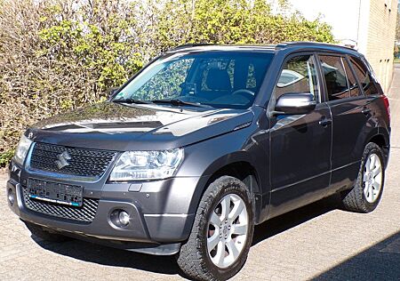 Suzuki Grand Vitara 2.4 AWD Comfort+Aut/Pano/Navi/Leder