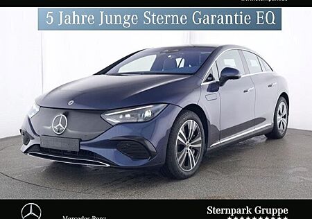Mercedes-Benz EQA 250 AMG Distronic AmbiLight RFK LED DigiRad.