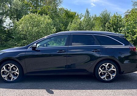 Kia Cee'd Sportswagon 1.4 T-GDI Spirit Sportswag...