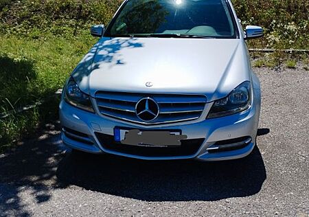 Mercedes-Benz C 180 AVANTGARDE AVANTGARDE