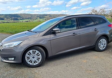 Ford Focus 1,5 TDCi 88kW Business Turnier Busines...
