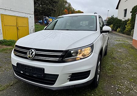 VW Tiguan Volkswagen 1.4 TSI 90kW BlueMotion Technology LI...