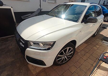 Audi Q5 50 TFSI e S tronic quattro S line