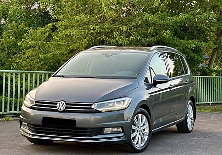 VW Touran Volkswagen 2.0 TDI SCR DSG Highline 7sitzer