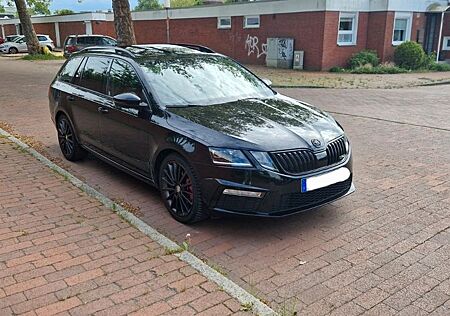 Skoda Octavia 2.0 TSI DSG RS Combi RS