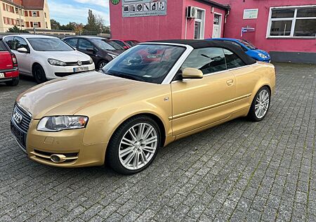 Audi A4 Cabriolet 3.0 TDI quattro/Sehr gepflegt,2Hand