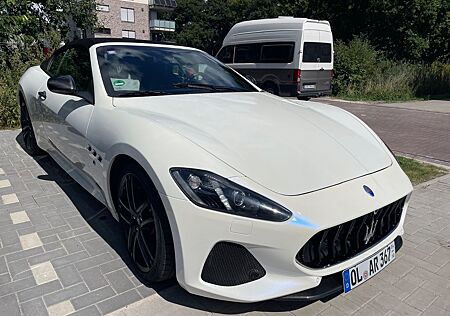 Maserati GranCabrio 4.7 V8 Sport Automatik Sport