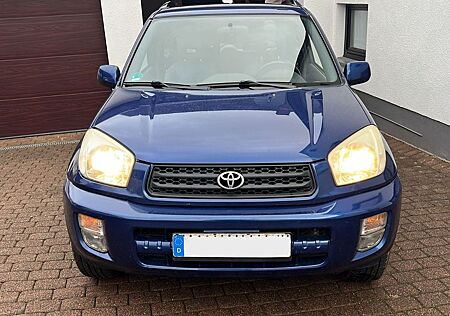 Toyota RAV 4 1.8-l-VVT-i 4x2 blue Blue