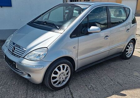 Mercedes-Benz A 190 AVANTGARDE
