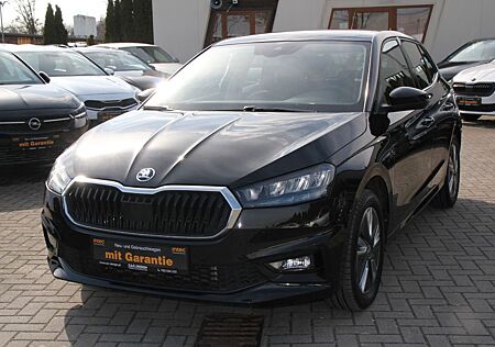 Skoda Fabia , Automatik, Einpark-Kamera, Sitzhzg