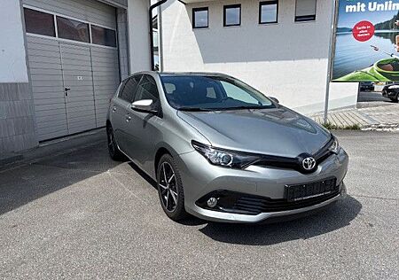 Toyota Auris Team D 1,2 Turbo 1 Hd Rentnerfahrzeug