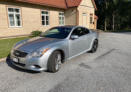 Infiniti G37 S