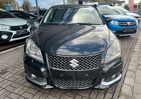 Suzuki Kizashi Sport 4x4"Automatik"Leder"Voll-Scheckh.!
