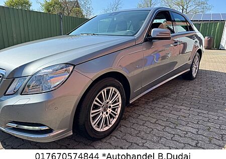 Mercedes-Benz E 300 E 300Limousine E300CDI*Elegance BlueEfficiency