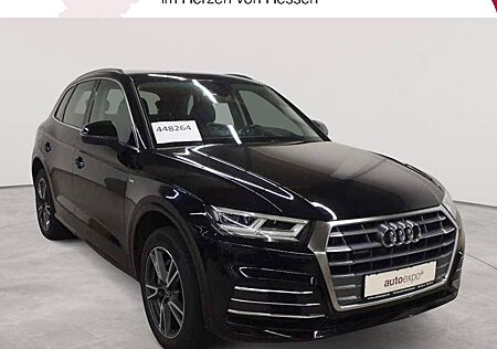 Audi Q5 50 TFSI e quattro Sport design Navi