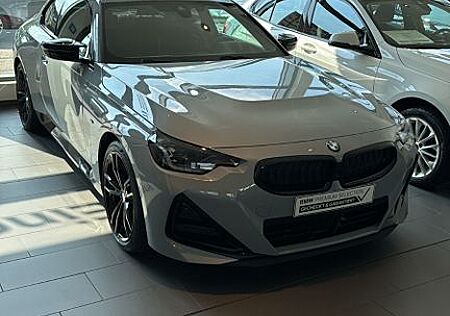 BMW 240 BMWM240i|VOLL,Garantie,Leder,360Grad,Dach,Kardon