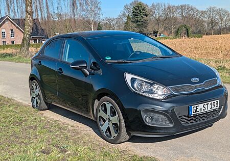 Kia Rio 1.4 Spirit Spirit mit Rückfahrkamera