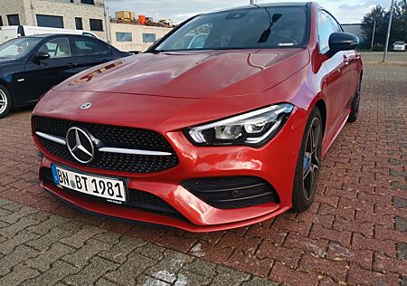 Mercedes-Benz CLA 200 Shooting Brake CLA 200 Shooting BrakeAMG