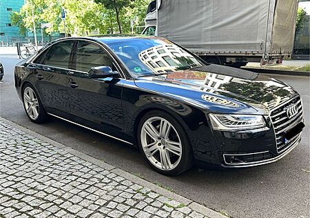 Audi A8 3.0 TDI clean diesel tiptronic quattro - ACC
