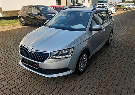 Skoda Fabia 1.0l TSI Kombi AMBITION Klima AppCon mögl