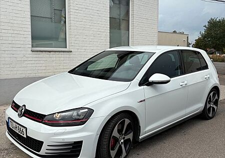 VW Golf Volkswagen VII 2.0 TSI GTI Performance *ACC/8fach/AHK*