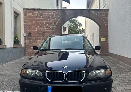 BMW 318i *TÜV/Service/Steuerkette NEU* Schiebedach