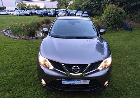 Nissan Qashqai 360°-NAVI-KAMERA-SO&WI REIFEN/ÖL&TÜV NEU
