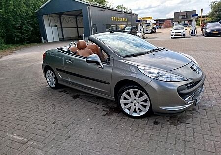 Peugeot 207 CC Platinum 120 Platinium