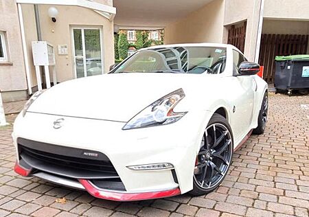 Nissan 370Z Nismo - Weiß - Sportpacket - 19 Zoll