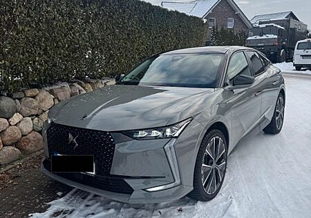 DS Automobiles DS 4 DS4 E-TENSE 225 La Première | OPERA | Night Visi