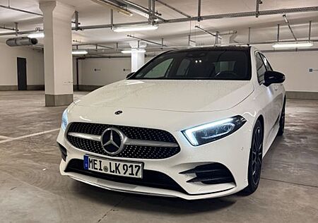 Mercedes-Benz A 250 DCT AMG Line W177 LED NAVI PANO SPORT